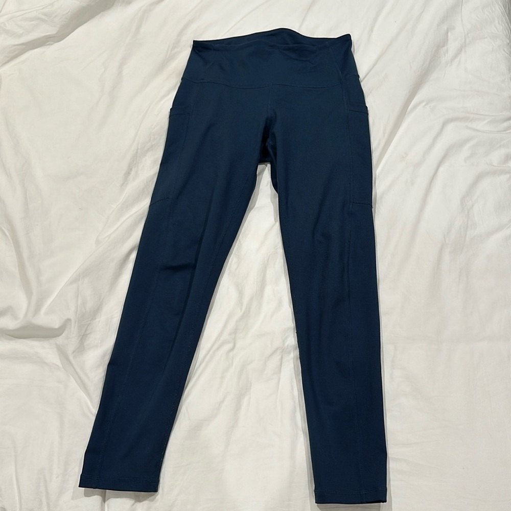 Zella studio high waisted legging - navy - with pockets - size small